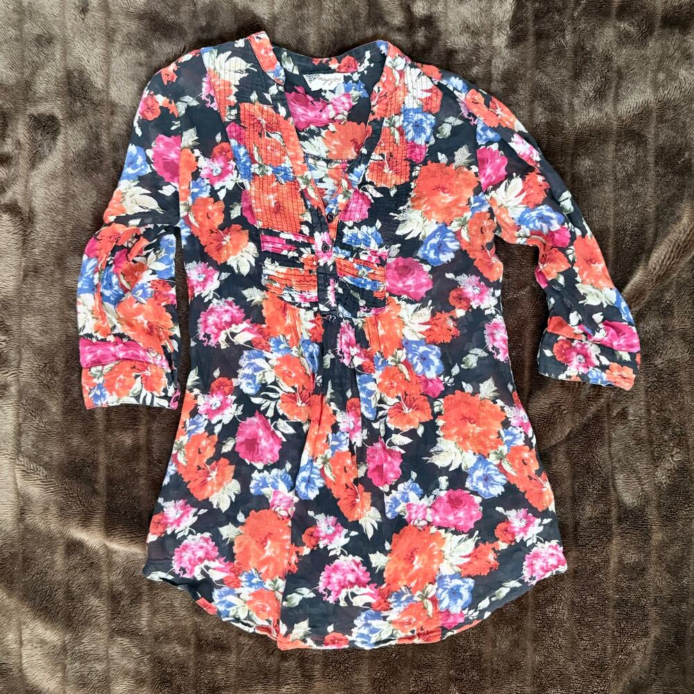 Magazine Floral Pintuck Tunic  Boho Sheer 3/4 Sleeve Henley  Vibrant Artisan Top